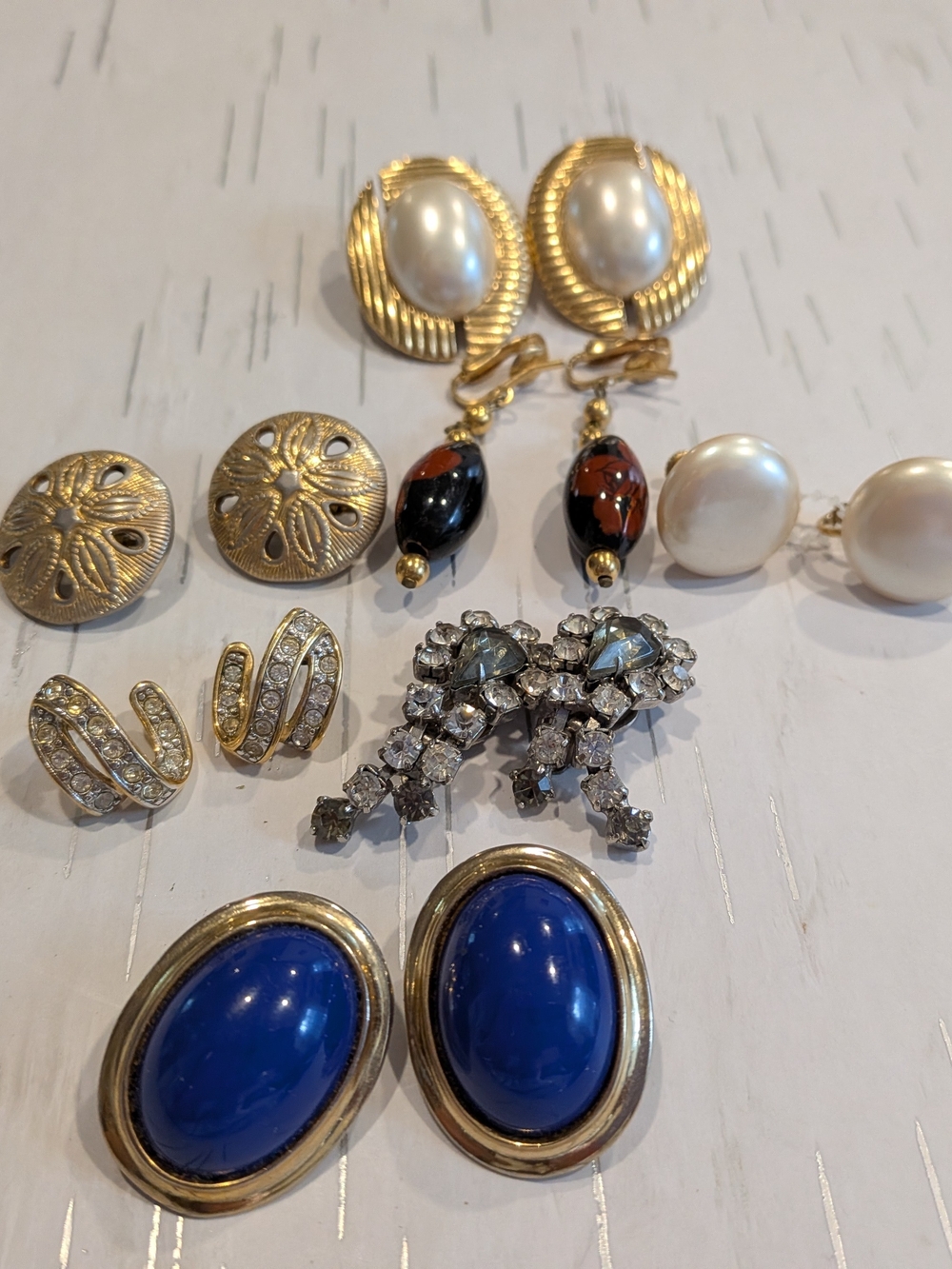 Gold-Tone Blue Cabochon Oval Clip-On Earrings Set Of 7 Pairs